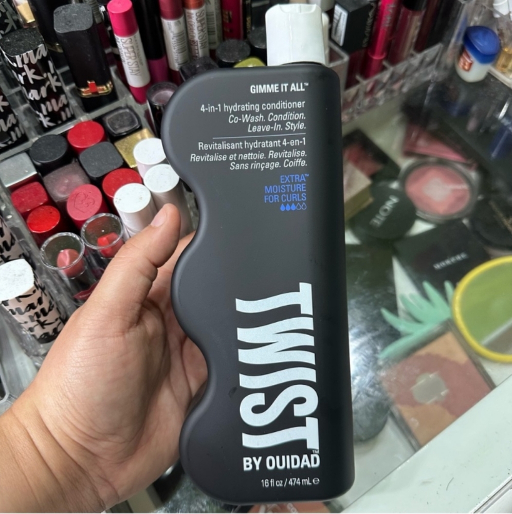 Twist 4-in1 hydrating conditioner Co wash Condition leave in style